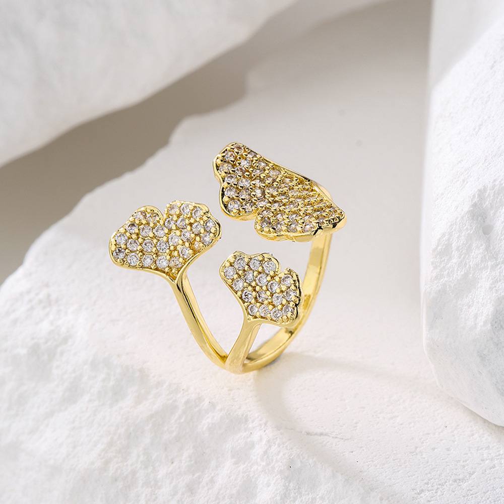 Gold-Plated Flower Ring with Diamond Zircon Lobes β 316 Stainless Steel