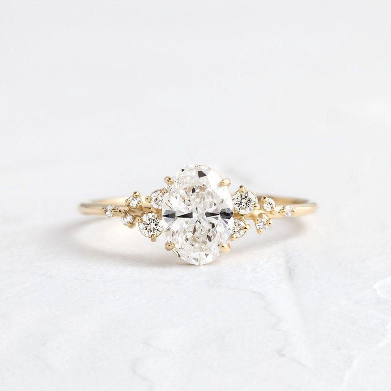 Radiant Elegance – 925 Sterling Silver Gold-Plated Ring | Oval Zircon Stone & Sparkling Lobes