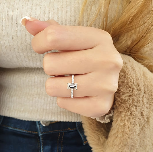 925 Sterling Silver Ring | Decorated with Rectangle Zircon Stone &amp; Sparkling Lobes