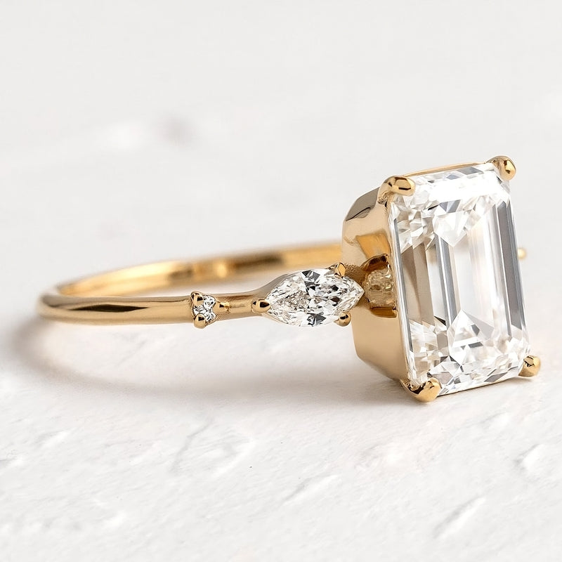 Elegance – 925 Sterling Silver Gold-Plated Ring | Rectangle Zircon Stone