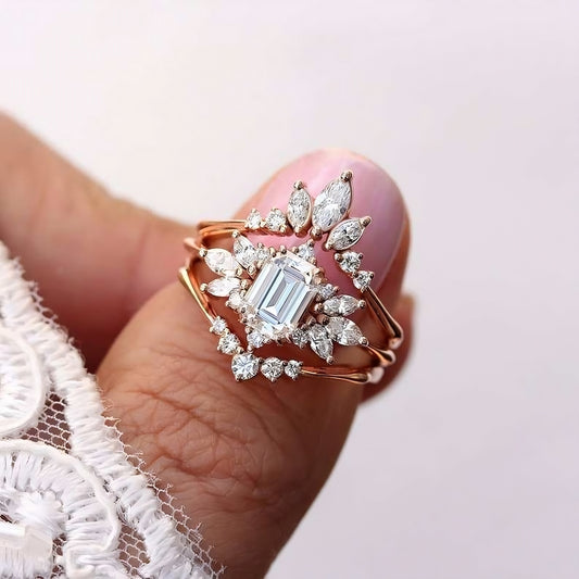 Exclusive – 925 Sterling Silver Ring | Gold Plated with Square Zircon Stone &amp; Sparkling Lobes