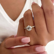 Infinite Elegance – 925 Sterling Silver Infinity Ring | Round Zircon Stone