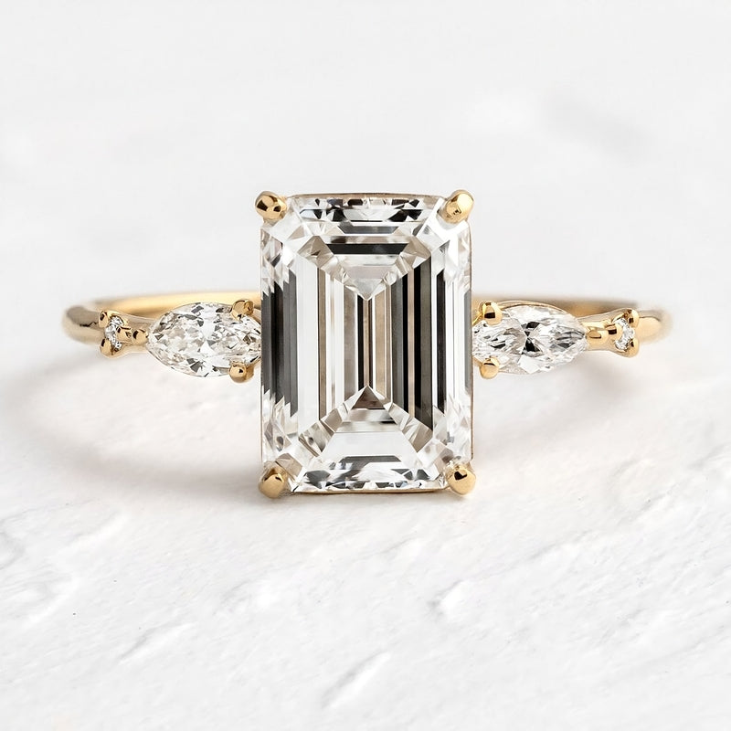 Elegance – 925 Sterling Silver Gold-Plated Ring | Rectangle Zircon Stone