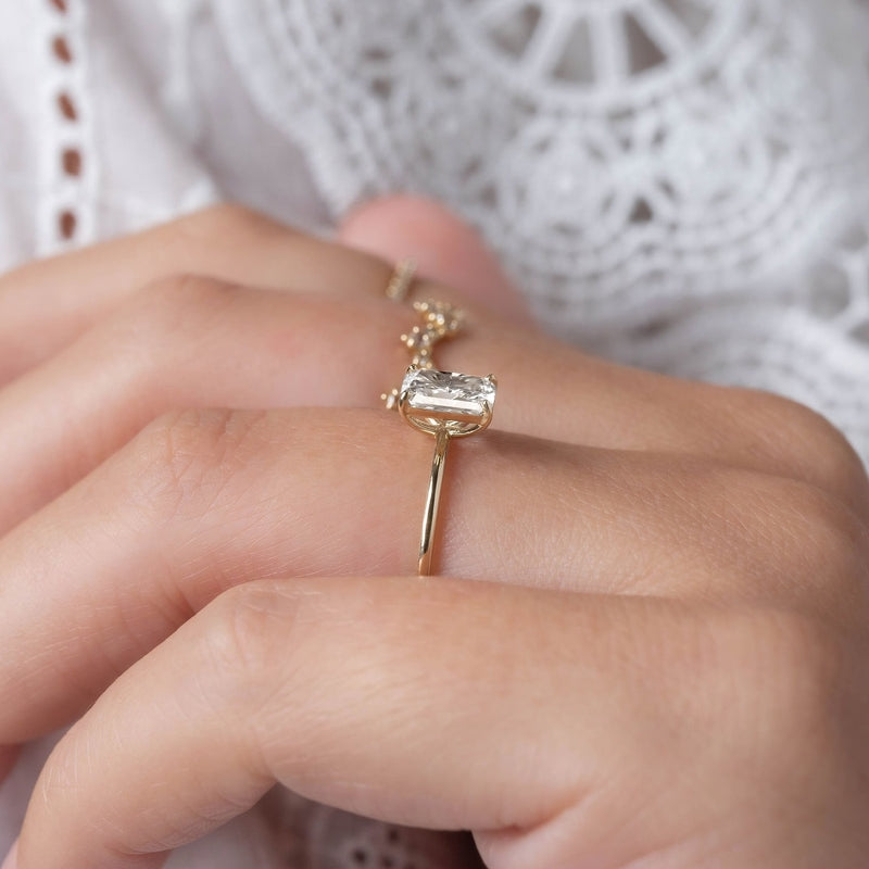 Elegant Sophistication – 925 Sterling Silver Gold-Plated Ring | Rectangle Zircon Stone