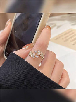 Gold-Plated Ring with Diamond Zircon Lobes – Tree Shape | Stainless Steel 316