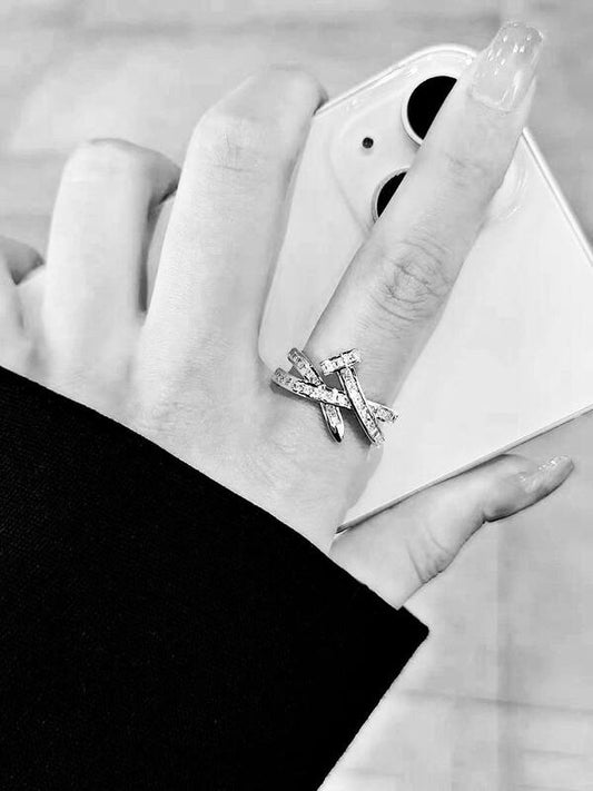 Gold-Plated Nail-Shaped Ring with Diamond Zircon Lobes – 316 Stainless Steel