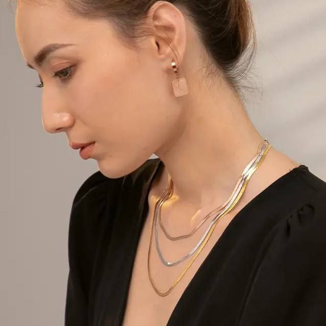 Snake Back Necklace- 3-Layer – Mixed Colors | Adjustable Length | 316 Stainless Steel