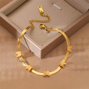 سوار سنيك باك – مطلي ذهب عيار 18 ومزين بفراشات أنثوية
