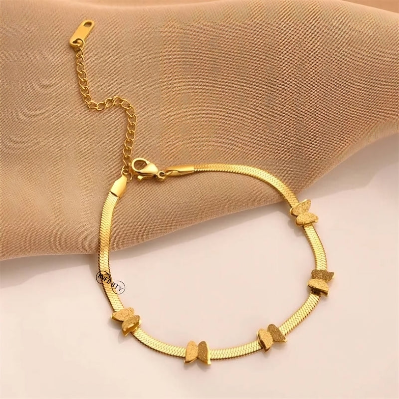 Snake Back Bracelet – 18K Gold-Plated | Decorated with Delicate Butterflies