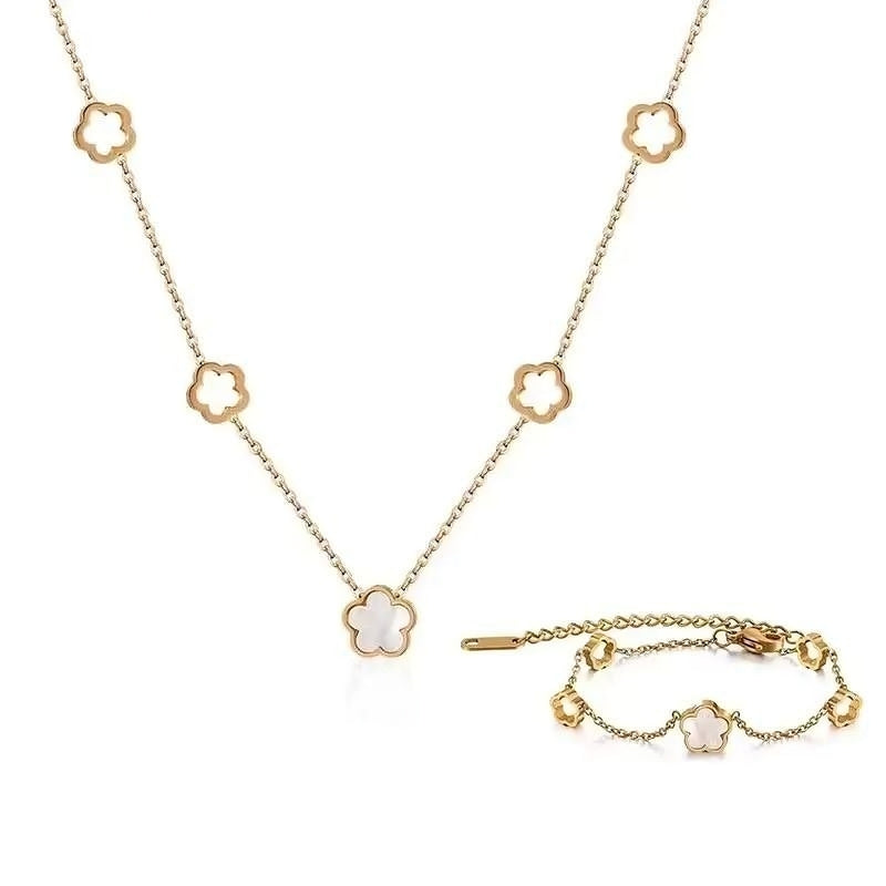 Gold-Plated Bracelet with Van Cleef Roses – 316 Stainless Steel