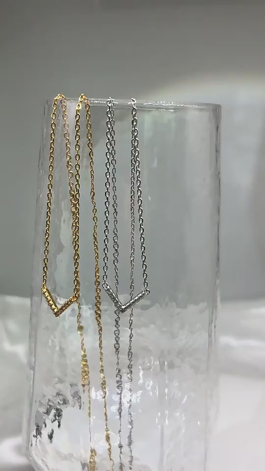 925 Sterling Silver Gold-Plated "V" Necklace | Adorned with Diamond Zircon Lobes