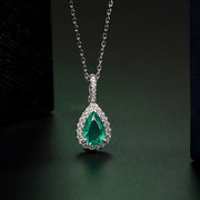 Timeless Elegance – 925 Sterling Silver Necklace with Green Zircon Gemstone