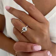 Infinite Elegance – 925 Sterling Silver Infinity Ring | Round Zircon Stone