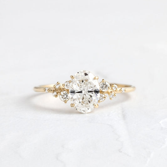 Radiant Elegance – 925 Sterling Silver Gold-Plated Ring | Oval Zircon Stone & Sparkling Lobes
