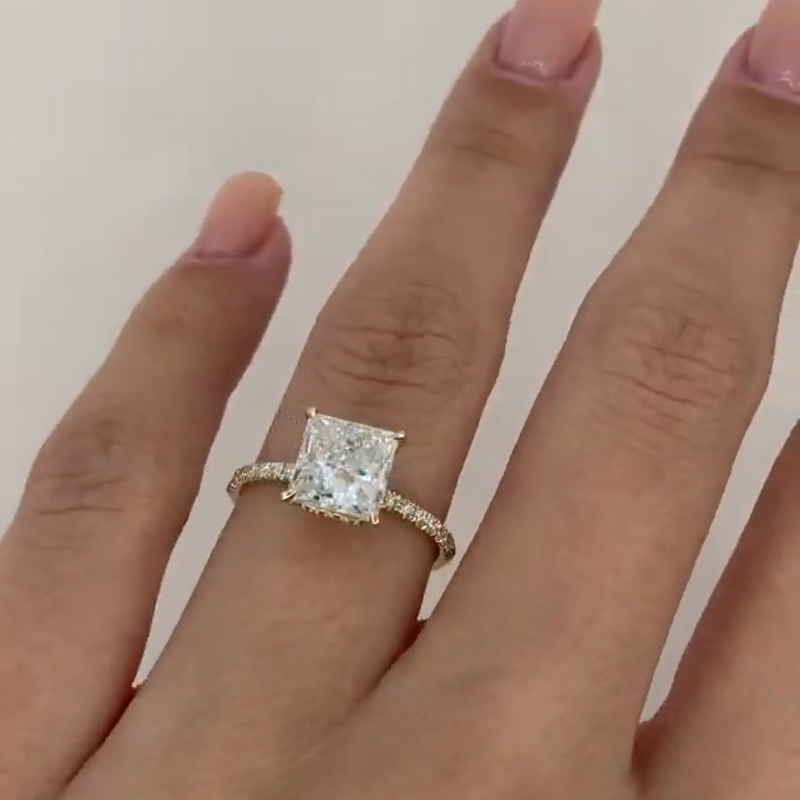 Elegant Brilliance – 925 Sterling Silver Gold-Plated Ring | Square Zircon Stone & Sparkling Lobes